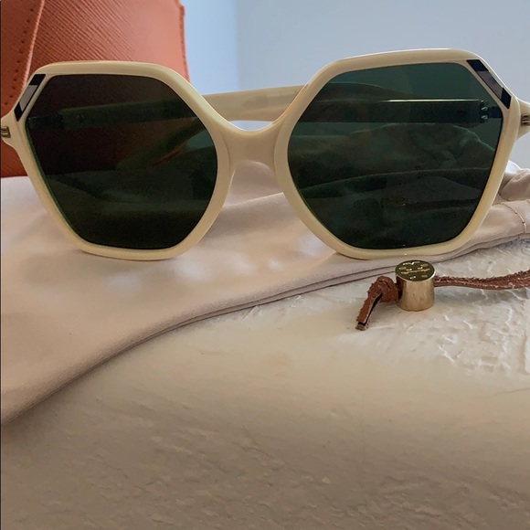 Tory Burch Sunglasses Off white frames ?? main image 5
